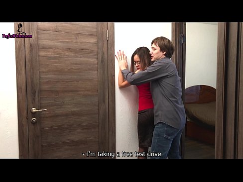 ❤️ Seksuāla nekustamo īpašumu pārstāve jutekliski džerkstina savu pīli un drāž, pārdodot savu dzīvokli - Krempai ☑ Kaltais porno pie mums lv.pornolymp.ru